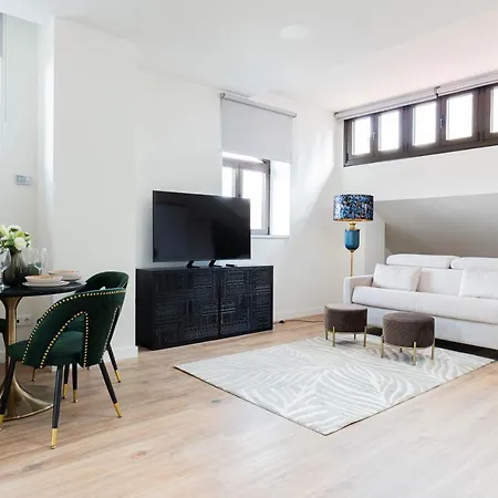 1907 Collection Apartment Oviedo